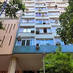 Lapa Junto Ao Metro Vista Para Mar
